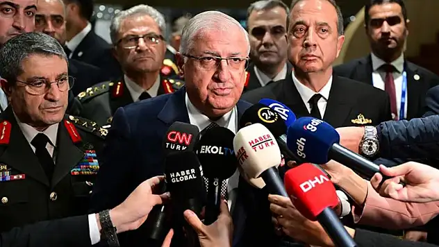 Milli Savunma Bakanı Güler: 'En son terörist ortadan kaldırılıncaya kadar bunların peşini bırakmayacağız'
