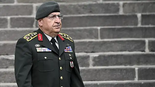 Milli Savunma Bakanı Yaşar Güler oldu