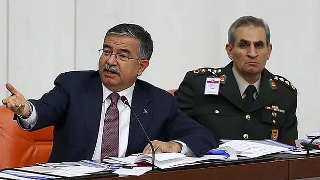 Milli Savunma Bakanı Yılmaz: Hak kaybına uğrayan TSK personeliyle ilgili çalışma yapılıyor