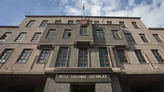 Milli Savunma Bakanlığı ve Genelkurmay Başkanlığı personel alacak

