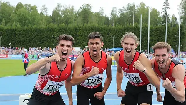 Milli sporcular, Çin'de tarih yazdı
