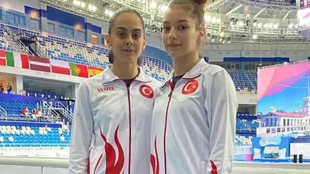 Milli sporculardan gümüş madalya