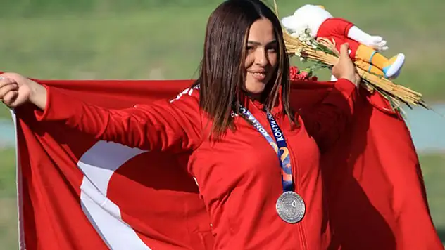 Milli sporculardan tekvandoda 3 madalya
