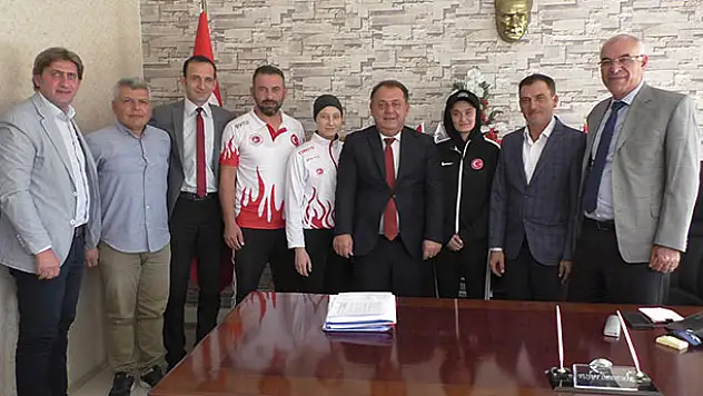 Milli sporcuların Avrupa başarısı altınla ödüllendirildi