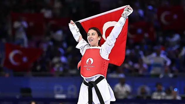 Milli tekvandocu Çavdar, Paris 2024 Paralimpik Oyunları'nda bronz madalya kazandı
