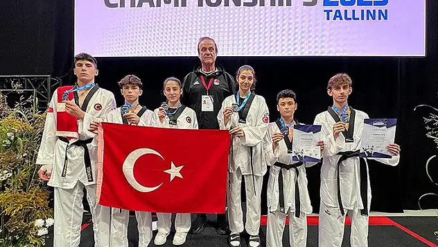 Milli tekvandoculardan Avrupa Gençler Şampiyonası'nda 2'si altın 6 madalya
