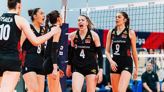 Milliler Avrupa Şampiyonası'nda finale çıktı