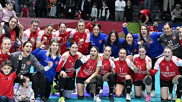 Milliler Bulgaristan'ı farklı yendi
