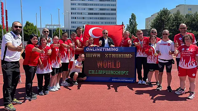 Milliler, Dünya şampiyonu oldu
