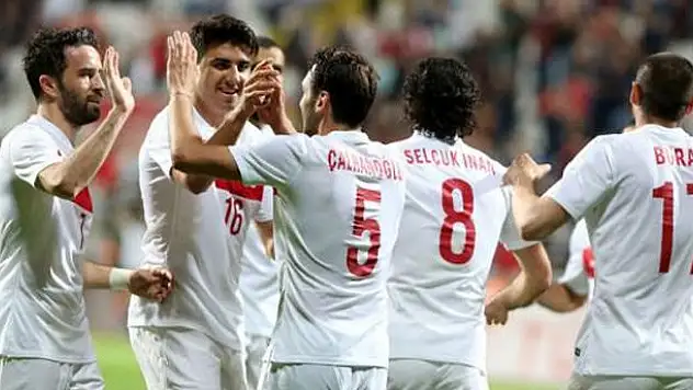 Milliler gol olup yağdı!