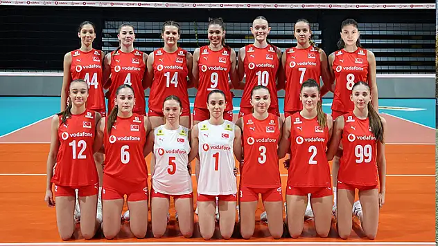 Milliler'in rakibi Romanya