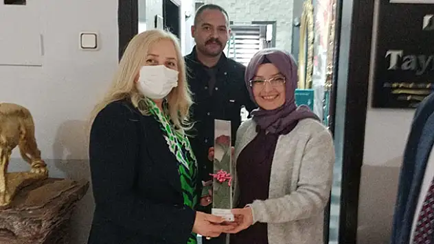 Milliyetçi Hareket Partisi Konya Kadın Kolları Başkanı Selek'den 8 Mart Dünya Kadınlar Günü mesajı