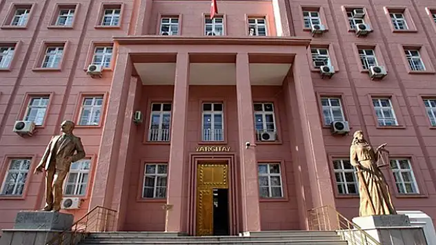 Milyonlarca çalışanı ilgilendiriyor! Yargıtay'dan 'yıllık izin' kararı
