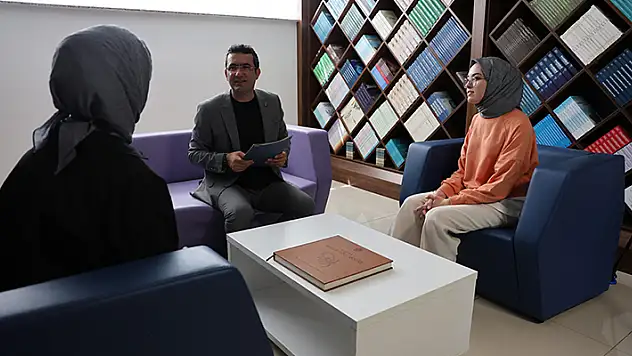Milyonlarca üniversite adayına uzmanında önemli tercih uyarısı
