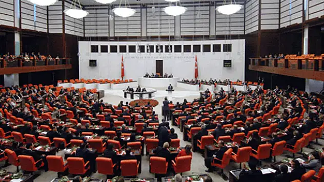 Milyonları ilgilendiren tasarılar kabul edildi