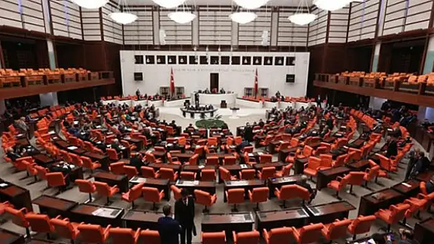 Milyonları ilgilendiren yasa teklifini Meclis'e sunuldu