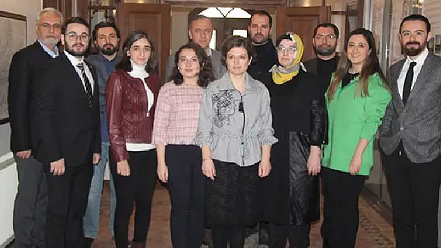 Mimarlar Odası Konya Şubesinde Armağan Güleç Korumaz güven tazeledi