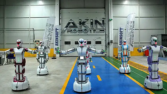 'Mini Robot Ada' Üçüncü Havalimanı'nda göreve talip