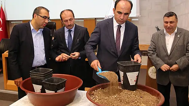Minik Ellerde Büyük İşler-Tohumdan Fidana projesi tanıtıldı