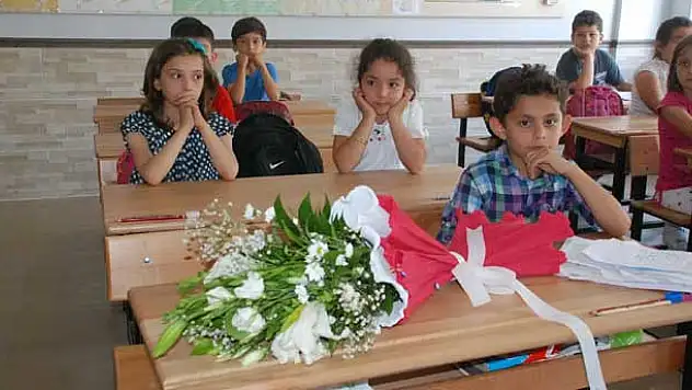 Minik Erdoğan karnesini alamadı