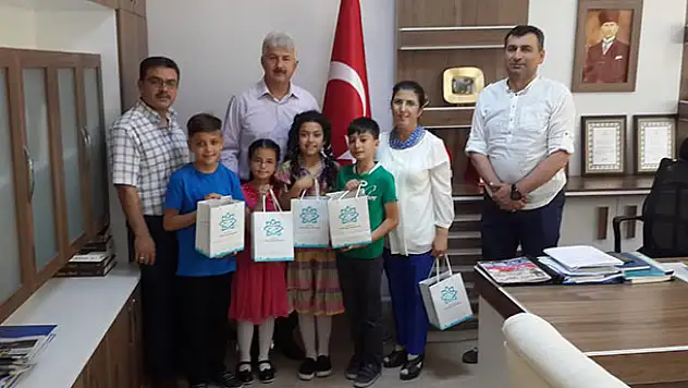Minik yazarlardan Milli Eğitime ziyaret
