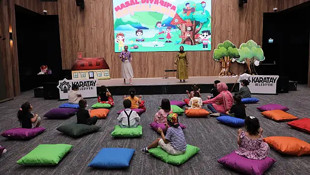 Minikler 'Hoş Kubbe Masal Atölyesi'ni çok sevdi