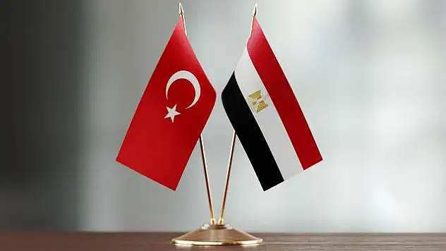 Mısır'dan Türk vatandaşlarına kapıda vize kararı