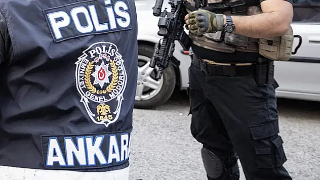 MİT, 8 yıldır aranan FETÖ'cü eski hakim Mustafa Karatay'ı yakaladı
