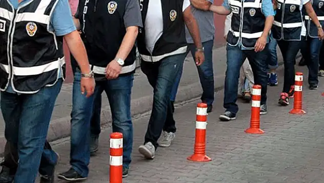 MİT'e FETÖ operasyonu