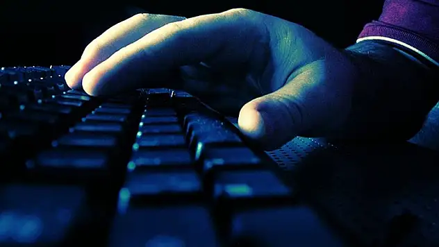 MİT, Jandarma ve USOM'un ortak operasyonuyla siber casusluk ağı çökertildi
