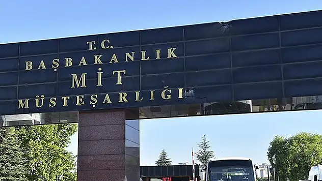 MİT'te görevli 3 kişi tutuklandı