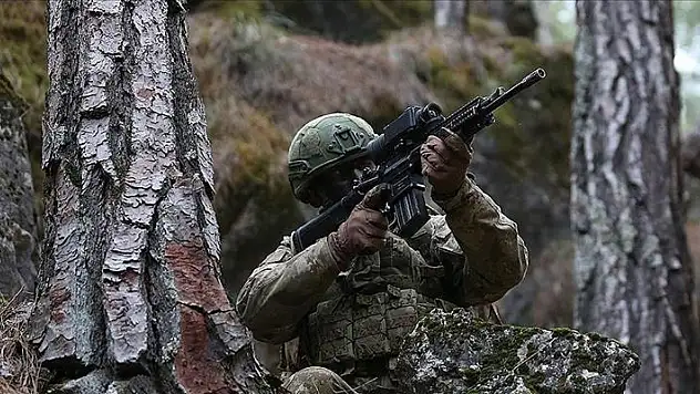 MİT, terör örgütü PKK/KCK'nın sözde sorumlusunu 'nokta' operasyonla etkisiz hale getirdi

