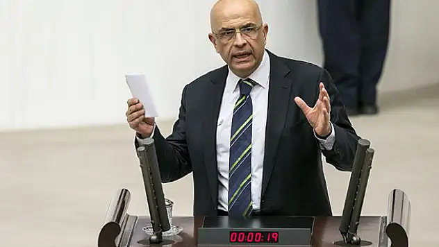 MİT tırları davasında Berberoğlu'na 25 yıl hapis