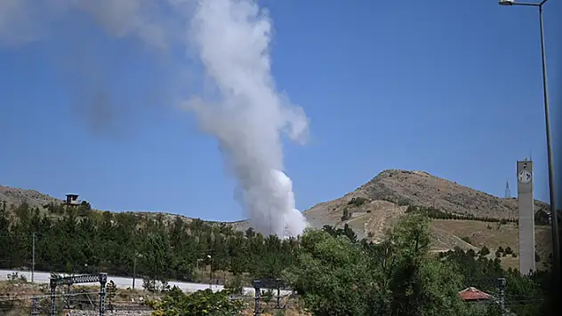 MKE fabrikasında patlama! 1'i ağır 4 yaralı
