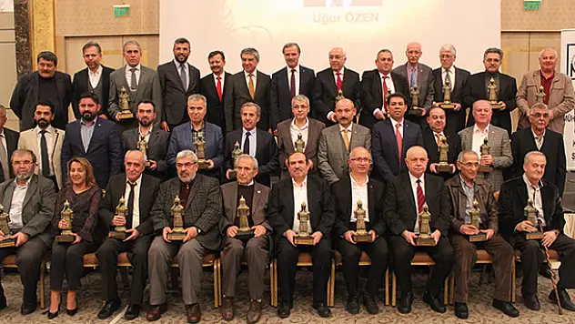 MMO Konya Şubesinden üyelerine plaket