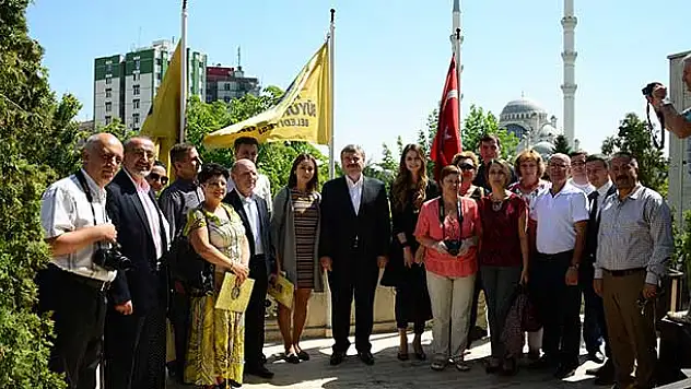 Moldovalı Gazeteciler Başkan Akyürek'i Ziyaret Etti