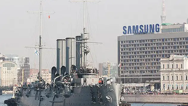 Moskova'nın yaptırımları Petersburg'u vurdu