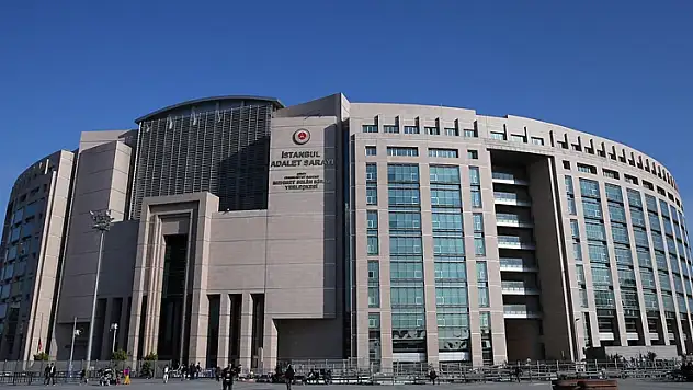 Mossad'a casusluk yaptığı iddia edilen 2 zanlı adliyede