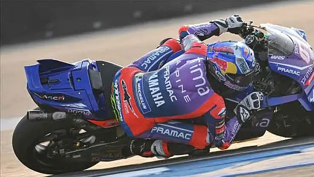 MotoGP'nin Brezilya'daki sprint yarışında Toprak Razgatlıoğlu, 18. oldu