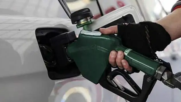 Motorin ve benzine zam
