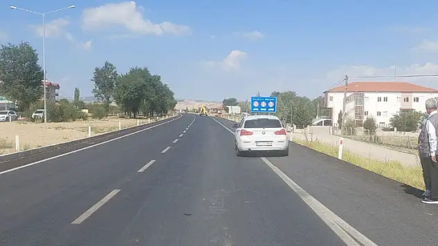 Motosiklet ile otomobil kavşakta çarpıştı: 1 yaralı