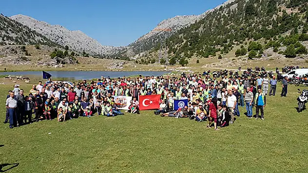 Motosiklet sevdalılarının Köprülü Kanyon gezisi