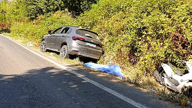 Motosikletle gezmeye gelen karı-koca kazada hayatını kaybetti