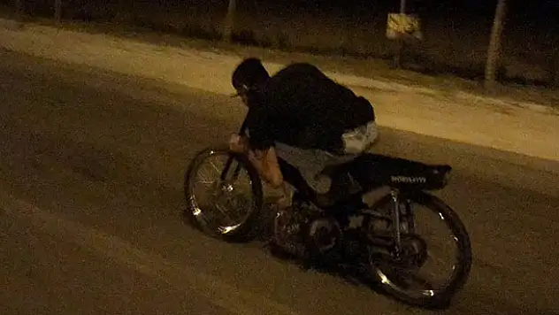 Motosikletleriyle ölümü meydan okudular