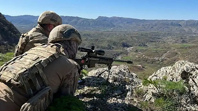 MSB: 1 Ocak'tan bu yana 320 terörle mücadele operasyonunda 794 terörist etkisiz hale getirildi
