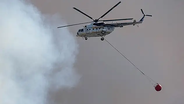 MSB 13 helikopterle orman yangınlarını söndürme çalışmalarına destek veriyor
