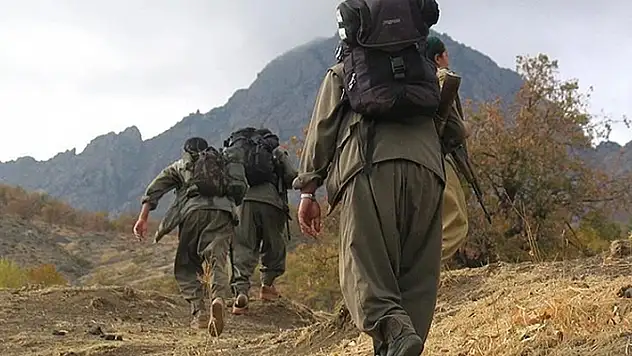 MSB: 3 PKK'lı terörist teslim oldu
