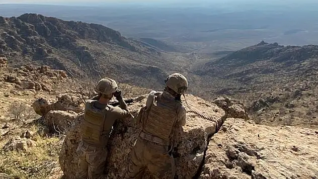 MSB, Irak ile Suriye'nin kuzeyinde tespit edilen 12 teröristin etkisiz hale getirildiğini bildirdi
