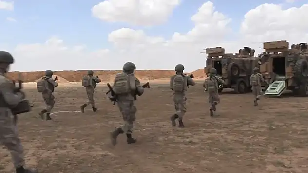 MSB: Suriye'de 7 PKK/YPG'li terörist etkisiz hale getirildi
