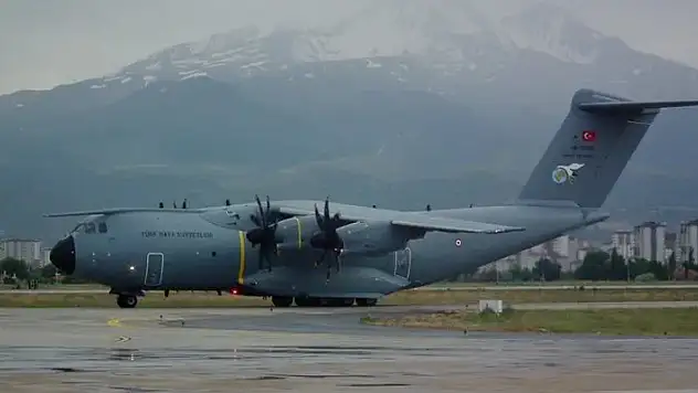 MSB, Türkiye'de tedavi görecek Gazzeli hastaların tahliyesi için Mısır'a uçak gönderdi
